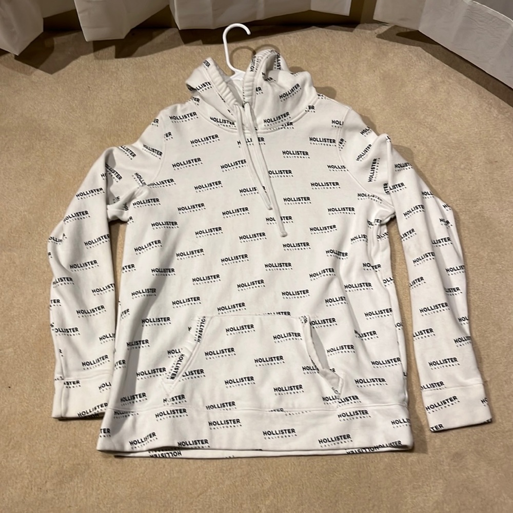 Hollister hoodie